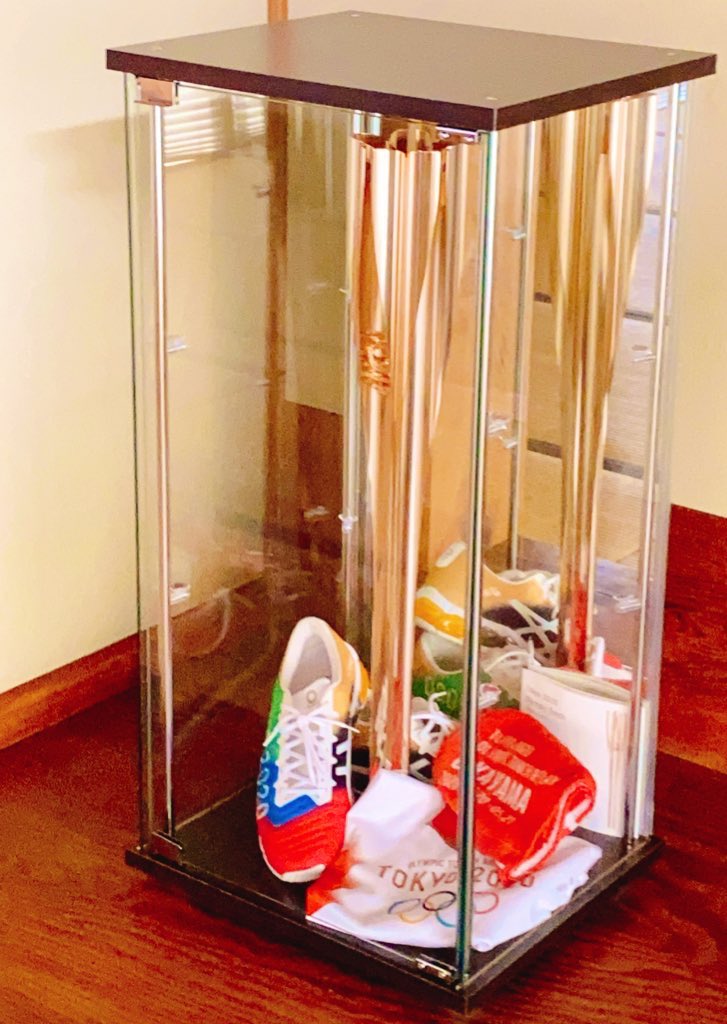 東京オリンピック2020聖火トーチユニフォーム・トーチ専用アクリル