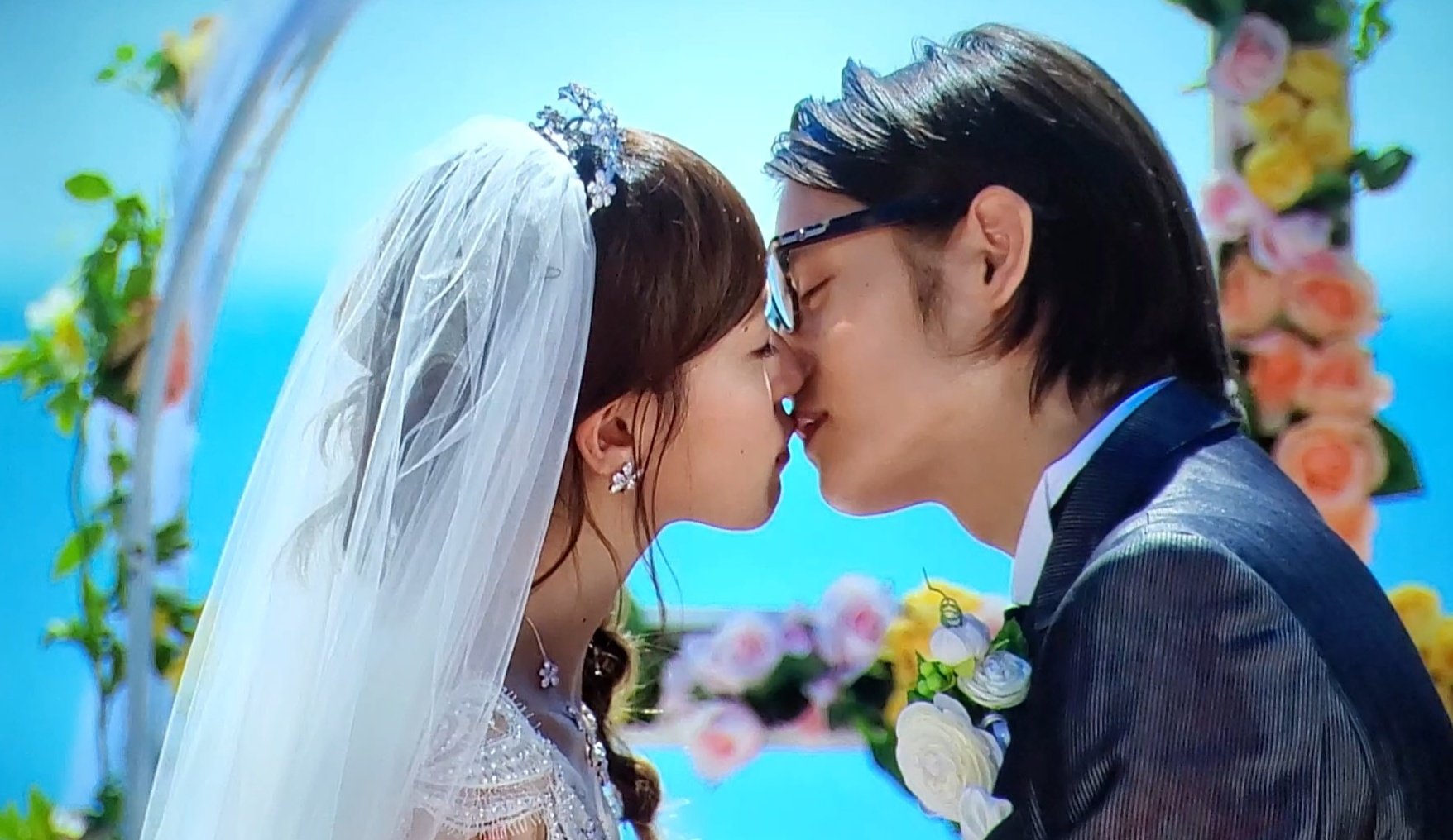 あーや 5月23日 キスの日 チュってするのも ホールドでするのも ふわふわします 艸 窪田正孝 Summernude 永遠のぼくら エール 朝ドラエール アルジャーノンに花束を T Co Po9xigvvkc Twitter