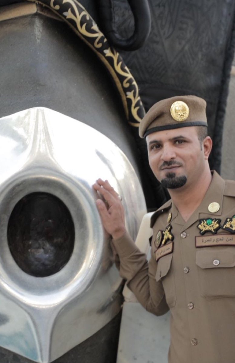 90Z3223ppMbQueA's tweet photo. @K__Z11 هؤلاء كلهم هم أبطال بلا منازع . يستحقون كل تقدير .زرت المملكة ولاحظت بأم عيني الأعمال البطولية التي يقومون بها: تحت أشعة الشمس وتحت الأمطار ووقت الزحام على مدار الساعة لتأمين سلامة أبناء البلد وضيوف الرحمان في كل وقت وحين.الله يحفظهم وكان في عونهم. هنا تكمن نجاح القيادة السعودية https://t.co/xCTJ00lQmq