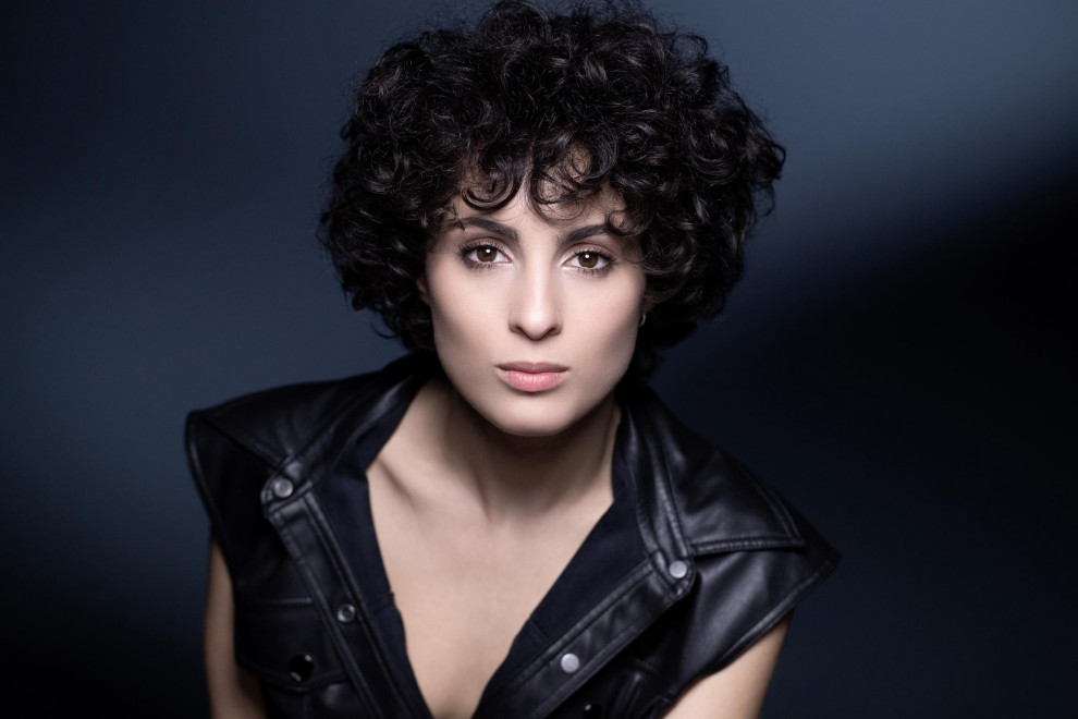 12_TPDP_12's tweet photo. 🇳🇱 #OpenUp #RotterdamLive #songfestival #eurovision.
De Franse zangere @Babpravi komt op dinsdag 29 maart 2022 naar ons land naar @lamadeleinebe in Brussel.
Tickets kan je nu reeds aanschaffen via https://t.co/miHiuU5lAs https://t.co/Z7qGhO6u8m