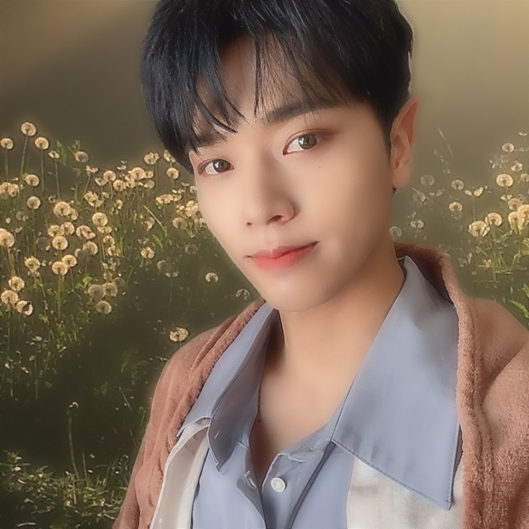 pyoovan's tweet photo. a cool elf has appeared, would you like to be his friend? 👀 https://t.co/DRHzqh8aND