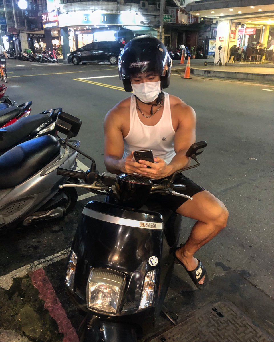 Joseph83282073's tweet photo. 教練很兇 https://t.co/vp21wBlLda
