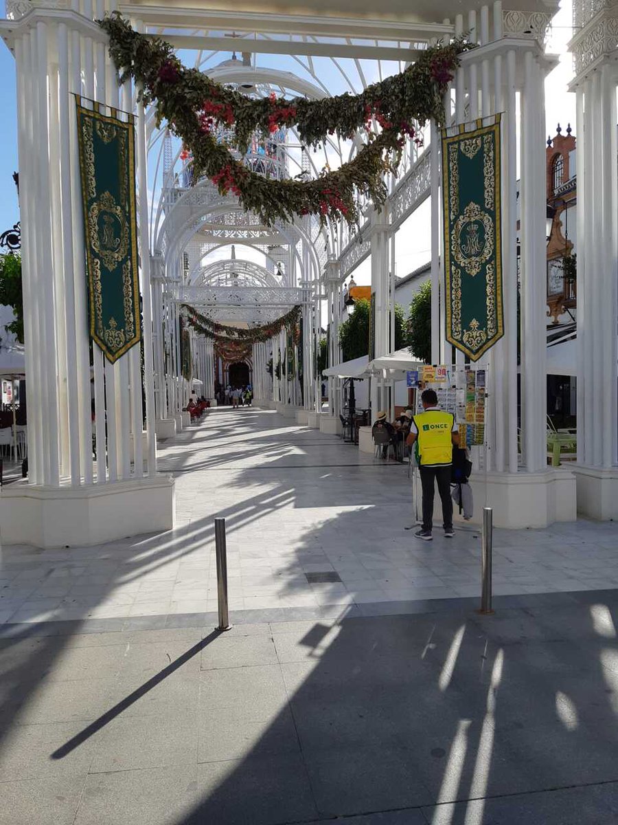 E112Andalucia's tweet image. 📌 Seguimos con el apoyo al dispositivo de seguridad del Ayuntamiento de Almonte por Pentecostés. 

✅Colaboran voluntarios de #ProtecciónCivil de Almonte, Nerva, Valverde, Palos, El Campillo y Punta Umbría con 1⃣1⃣2⃣, #GREA112 y subdirector de @E112Andalucia