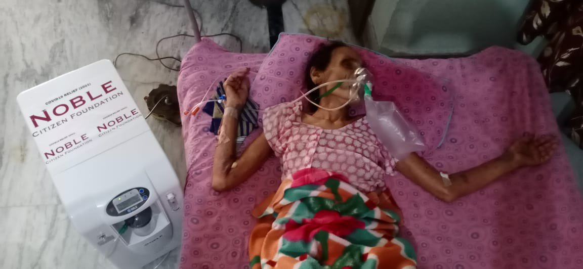 LicypriyaK's tweet photo. Today delivered an Oxygen Concentrator for a critical COVID19 patient on time in Hajipur village, Bihar which is far about 1,100 KM far from Delhi.

Thanks our volunteers for reaching the unreached rural areas of India 🇮🇳 to save lives ♥️🙏🏻 https://t.co/AXTOK7tEgm