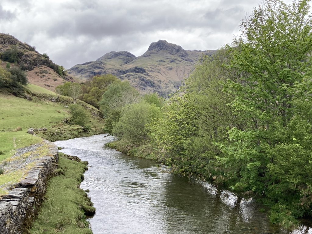 simonirving64's tweet photo. Walk from Elterwater into Langdale for lunch at Stickle Barn and back - #nicetobeout #langdale https://t.co/TrxWtNJZsA