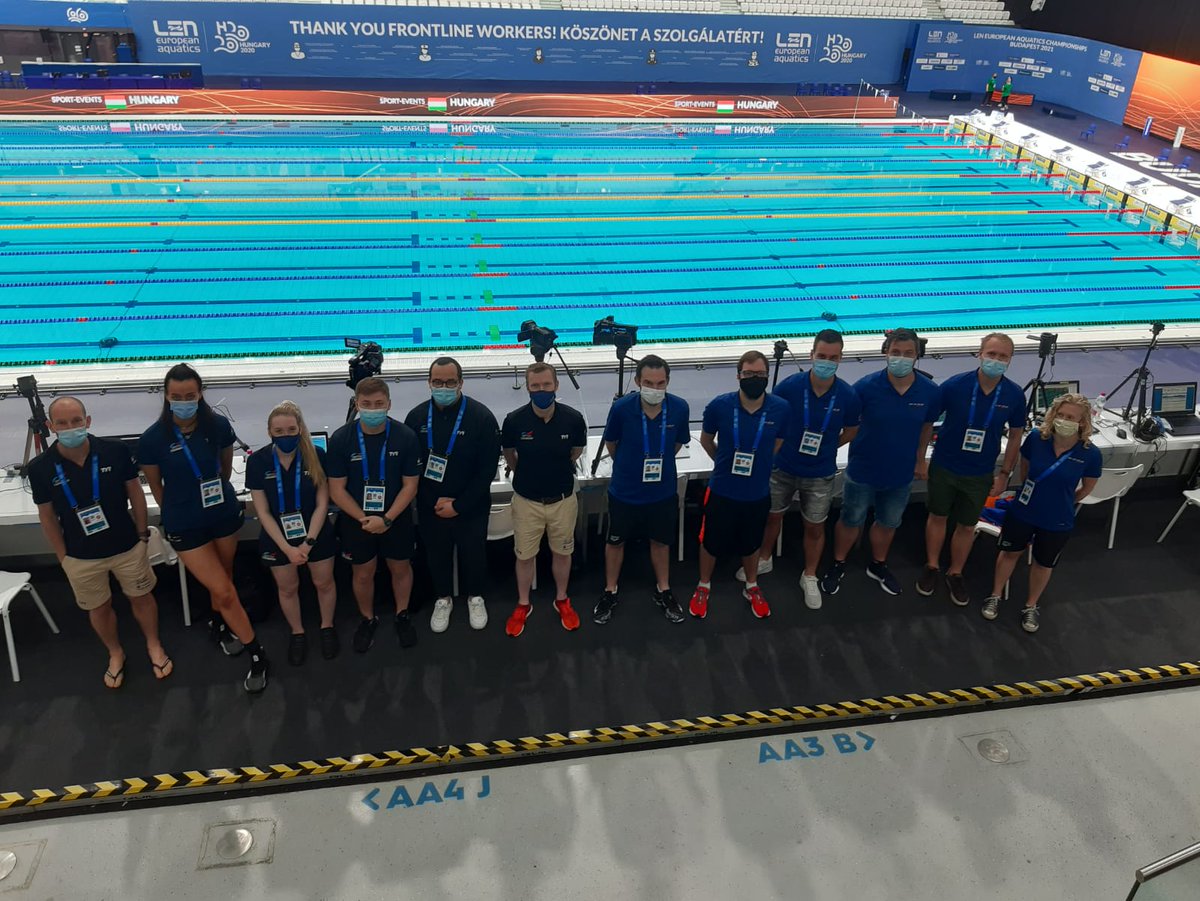 Great collaboration between <a href="/britishswimming/">Aquatics GB</a> 🇬🇧 and <a href="/KNZBned/">KNZB</a> @ISLDeTongelreep 🇳🇱 teams this week to provide video analysis service to @LENaquatics #Budapest2021 European Championships!