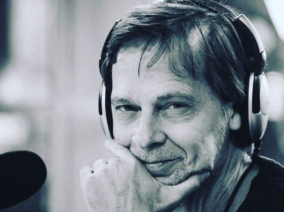 No arrancaste el domingo si no leíste
#lacolumnadeosvaldo 

No te atormentes, Matías, no sos un privilegiado

elsol.com.ar/opinion/no-te-…

Por <a href="/osvaldobazan/">OB</a>