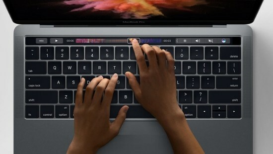 iosmaces's tweet photo. Según nuevos rumores el próximo MacBook Pro traerá el nuevo chip M1X https://t.co/tYw97STVtj #iOSMac #Apple #News https://t.co/8qWkrkRr2b