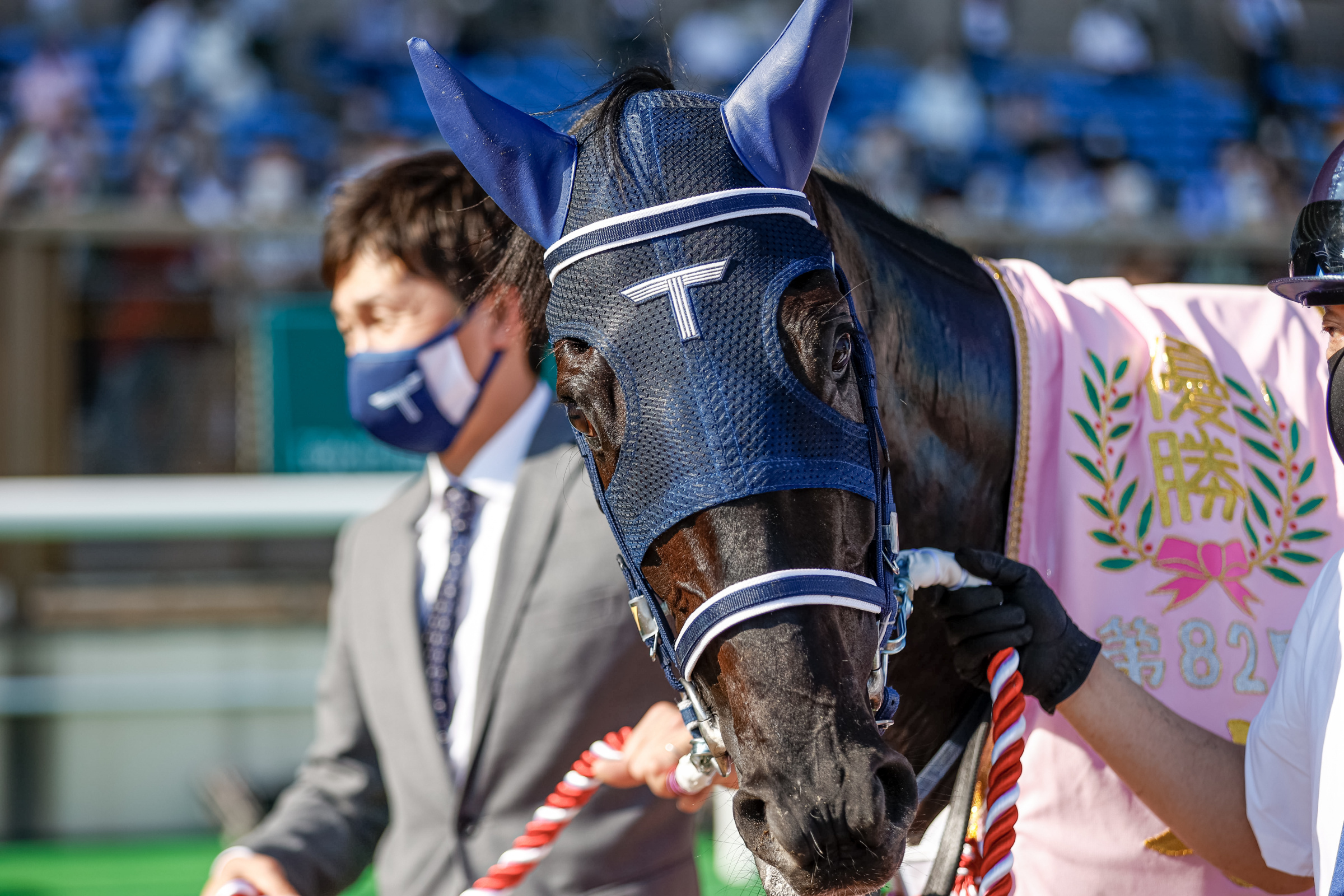 非売品】2021年オークス馬ユーバーレーベンポロシャツ