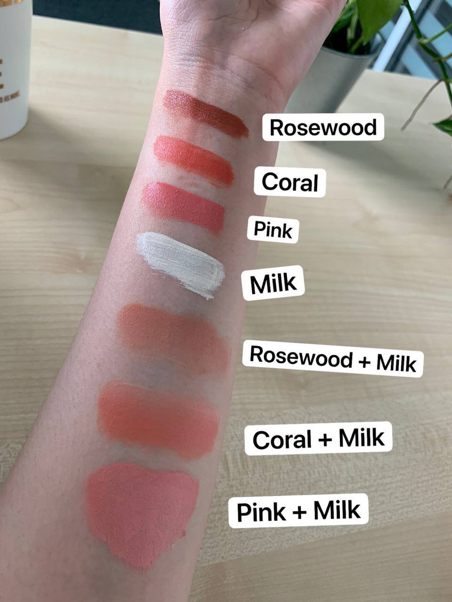 najihahshahrel's tweet photo. I love how this creamy blusher blends. Its perfect on skin and also foundation. 

Pakai jari pun boleh blend tau. 

The natural dewy finishing is definitely THAT!

Boleh mix mix lagi blusher ni. https://t.co/XsJmdw1qWH
