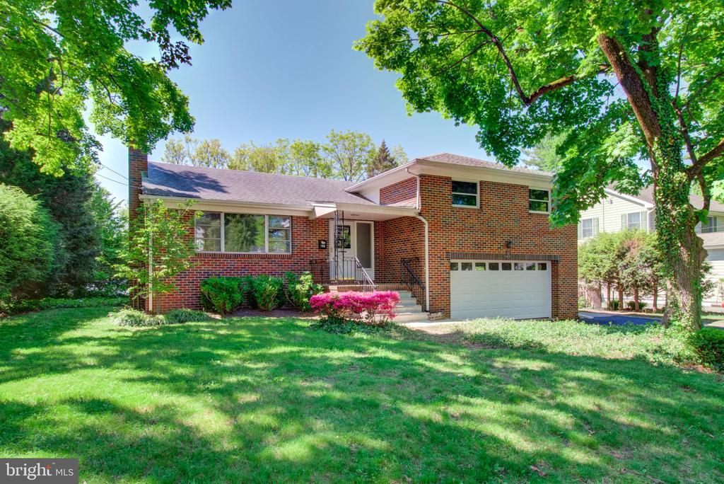SmiresRealty's tweet photo. Open house Sunday, May 23rd from 1pm-3pm
Contact Terry Parliaros 609-610-2252

https://t.co/DDF2cYQ0gA https://t.co/9Z51oXKw6m