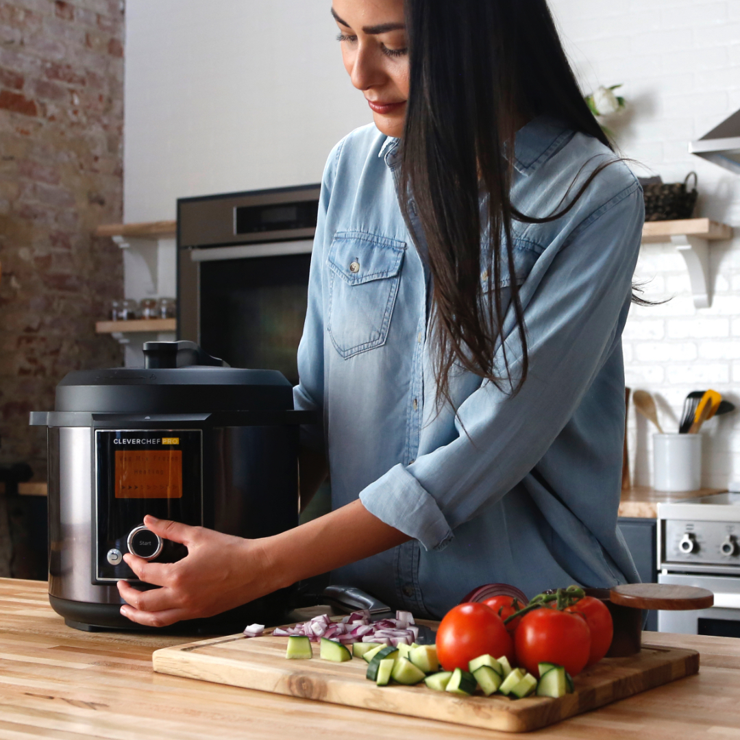 officialHSTV's tweet image. Whatever you’re making, the NEW CleverChef Pro’s ingenious Pro-Precision Technology automatically sets the ideal  time and temperature, for perfectly cooked meals made easy! 

Find out more 👉bit.ly/3eD14Yi

#highstreettv #drewandcole #cleverchefpro #pressurecooking