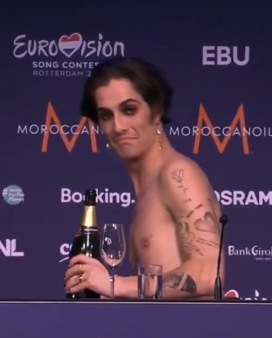Avrora_Smirnova's tweet photo. #Eurovision
отныне это мой мудборд на все случаи жизни https://t.co/nBJacOEapS