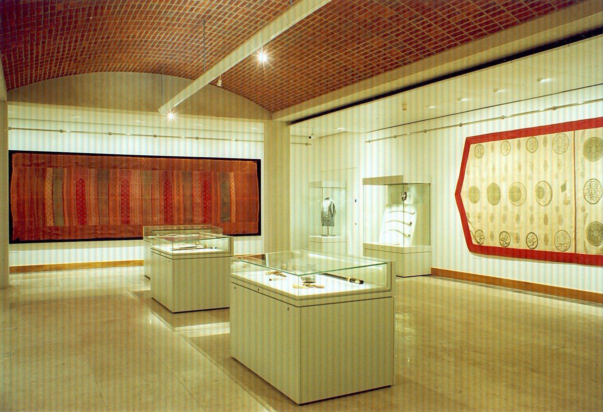 SOAS Gallery tweet media
