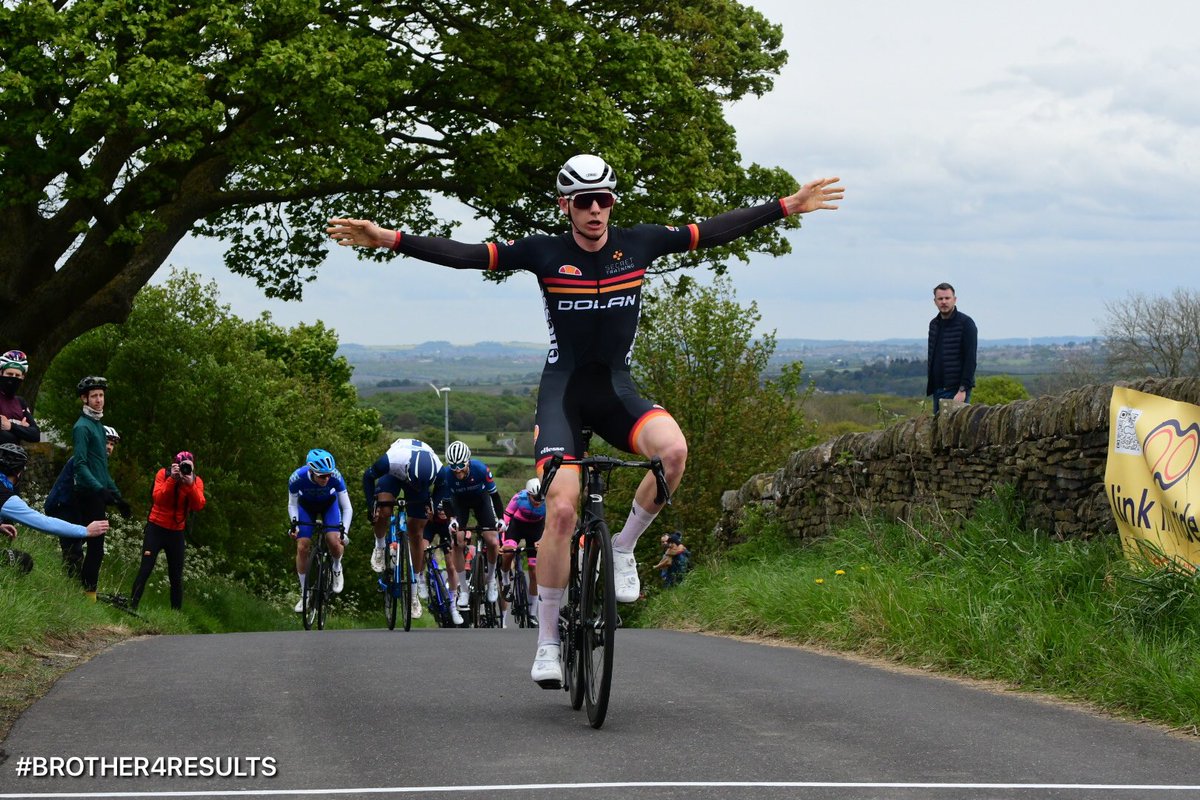 VeloUK's tweet photo. Winner #LinkMyRide #ReturntoRacingforBigDogs #photoupdates #Yorkshire #RoadRacing #VeloUK https://t.co/R7ux78czEj