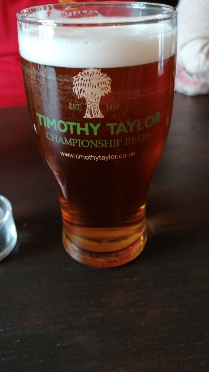 k33fus_'s tweet image. Obligatory. #timothyTaylor #ale #reeth #thebuck