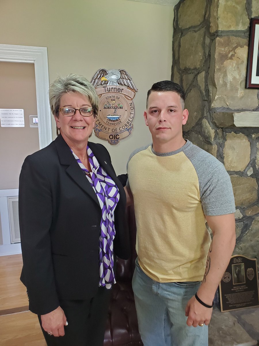 DonnaTurner1441's tweet photo. Wishing Tactical Officer Franklin Taylor the best in his new position at the Mississippi Department of Correction. We will miss you on the OIC SOU team! Congratulations Franklin! #TNTDOC1 @TNTDOC1 https://t.co/OfCtJTt7va