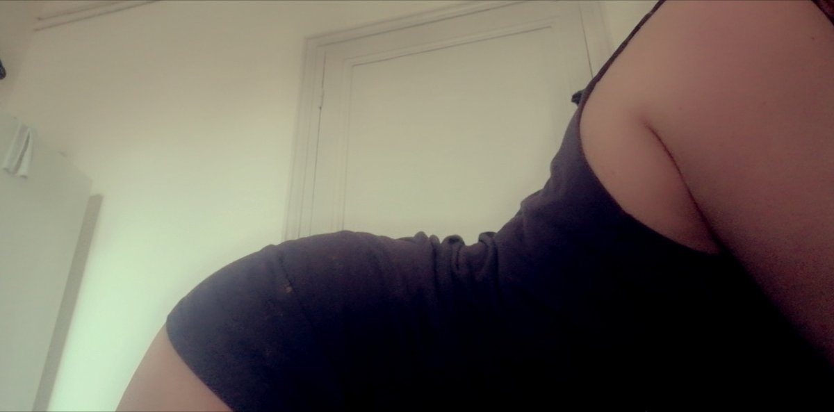 AmelieVixenXxX's tweet photo. https://t.co/LkpuyvBah2
#Transgenre #Tgirl #TransFrench #TransWoman #sexyTrans #sexe #transsexy #MYM#doggystyle🐶 https://t.co/jU4PzP0CLq