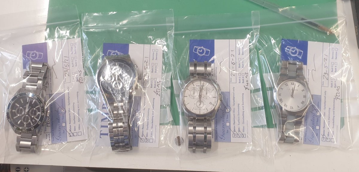 Col_cub's tweet image. And the watches keep coming this morning 😊 4 for lifetime guarantee, that mean the customer never pay for a battery for that watch again!! How amazing is that. #sthelens #tesco @darrenbrowna6 @TimpsonNews