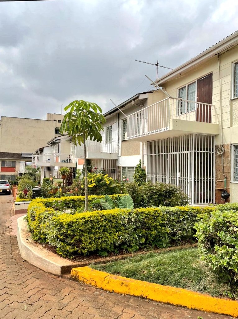 Boniface Mwangi On Twitter I Came Across A Nice Old Little Estate Somewhere In Parklands My Pictures Don T Do Justice To That Place And L Wondered Where We Went Wrong What Happened