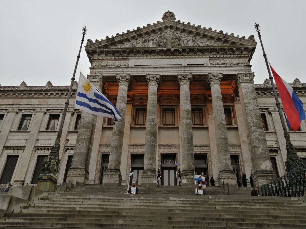Senado Uruguay tweet media