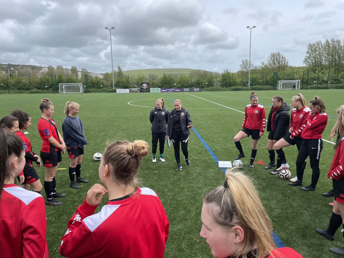 Preparations underway for our final game today 🔴⚫️🔴⚽️