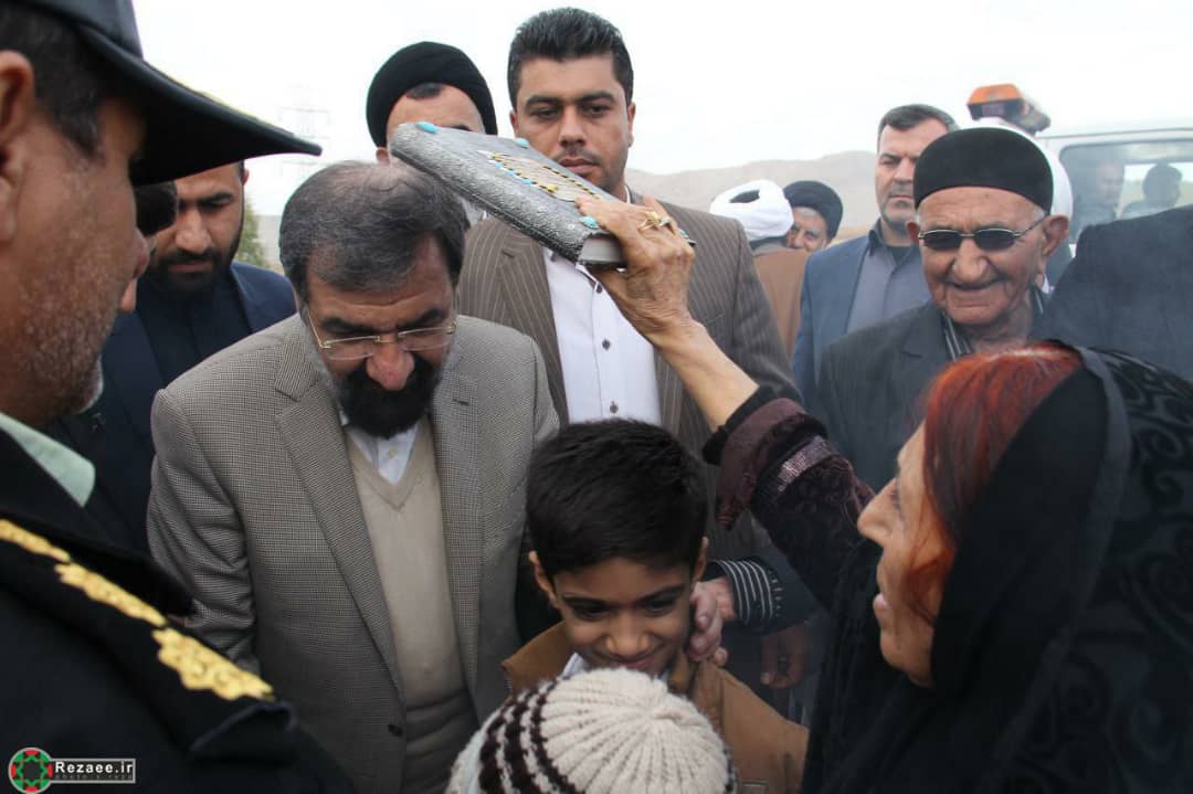 omiD13698's tweet photo. از نگاه #محسن_رضایی پیشرفت کشور در شکوفایی، تحولات علمی و فناورانه است، بدون علم و فناوری ما نمی‌توانیم به همه اهداف انقلاب دست یابیم. https://t.co/5dJUg91iNE