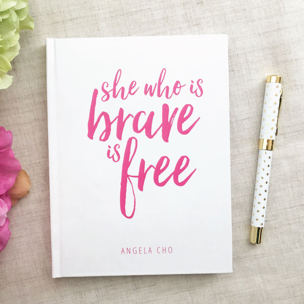 MeredithCollie's tweet image. Today is the last day to save 20% on all notebooks and journals in the shop! meredithcollie.com

#mcpapershop #flamingosforacure #personalizedjournal #breastcancerawareness