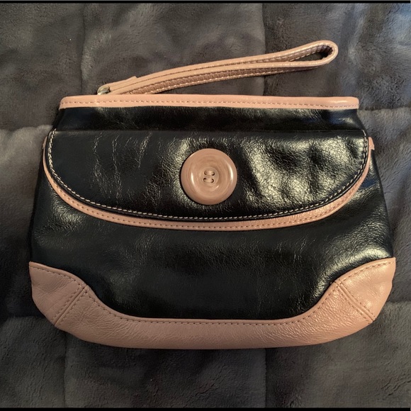 XxalisonxX's tweet photo. So good I had to share! Check out all the items I'm loving on @Poshmarkapp #poshmark #fashion #style #shopmycloset #anthropologie #stephrhodes #latico: https://t.co/bz4YyZbpuV https://t.co/c0tiTJPQ5t