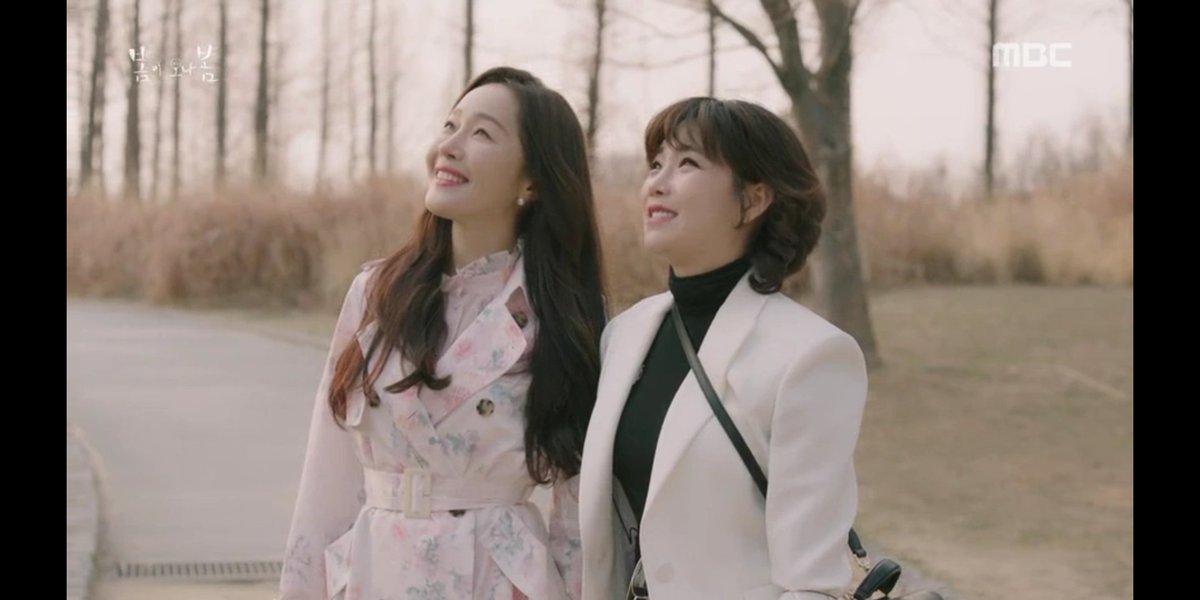 spoilerhyung's tweet photo. #SpringTurnsToSpring #UhmJiWon #LeeYuRi
.
16 Episode
Fantasy - Slice of Life
.
Seruu banget! Akhirnya namatin ini juga. Berawal iseng karna lagi dimabuk Uhm Ji Won, berakhir sukak Lee Yu Ri juga. Acting mereka jago banget sik. dua duanya bisa meranin dgn bagus banget. 🌸🌺 https://t.co/hN7GZOnVtQ