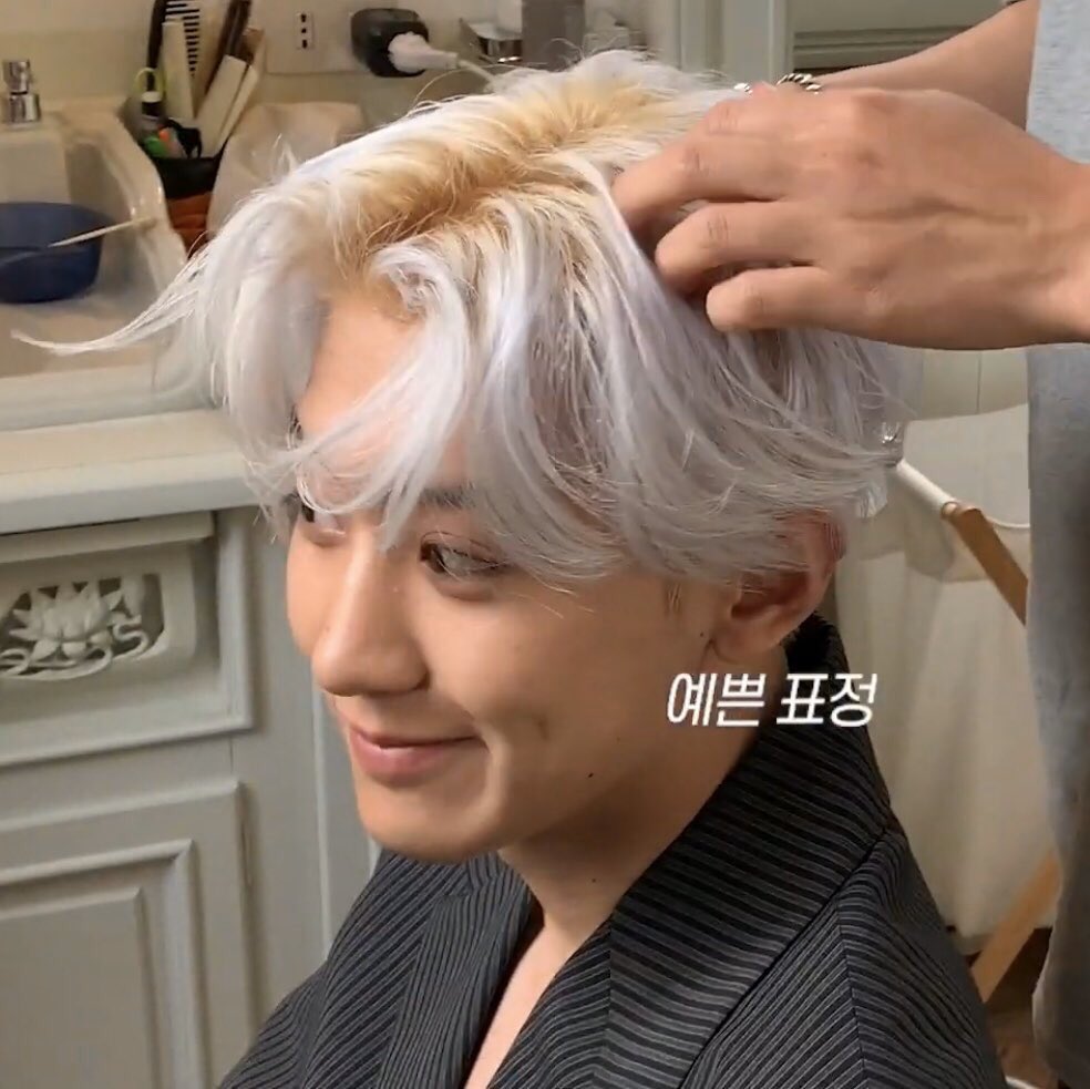 DailyPCY's tweet photo. dimple🤏🏻 https://t.co/bVvJGkhxBs