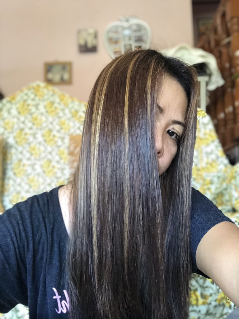 CrisFelicitas's tweet photo. #flexmynewhair
#xoxoxoxoloveit
#trending https://t.co/Emn3c4zvxh