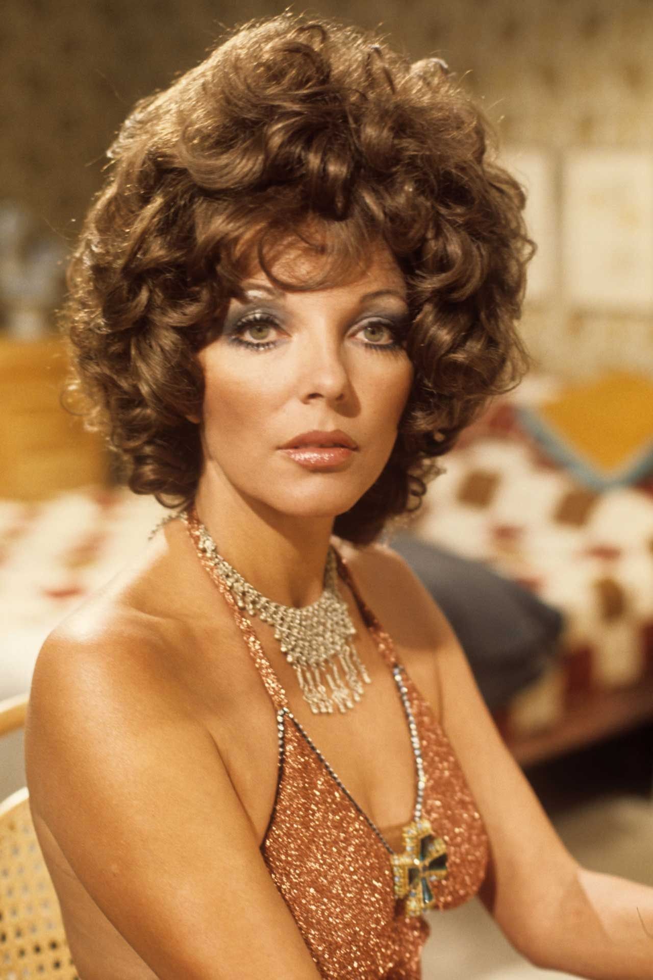 Good morning. Starting today with a Happy Birthday  JOAN COLLINS 