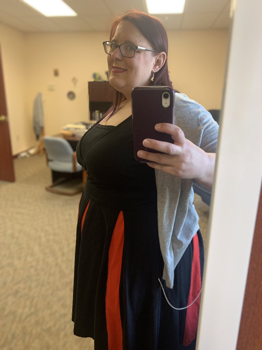SocialMnstry's tweet photo. @therevallison One of my favorite dresses, plus dove earrings from @abbyauman23 and red flip flops. https://t.co/DmupPA9ku1