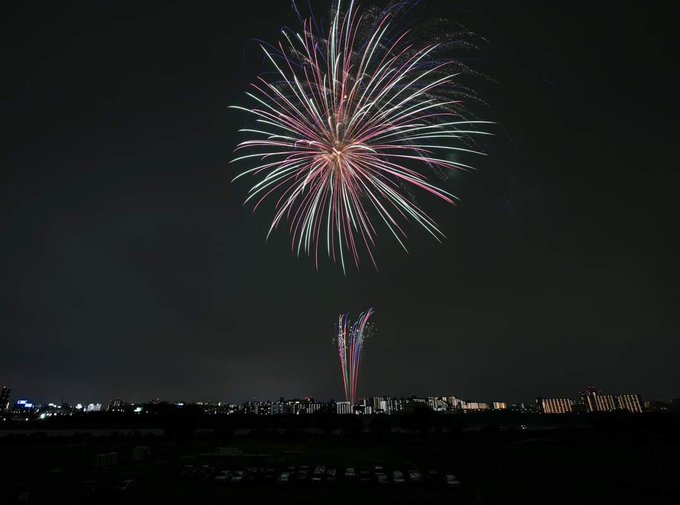 21年5月22日 土 に川口でサプライズの花火が打ち上げられてた いたばしtimes