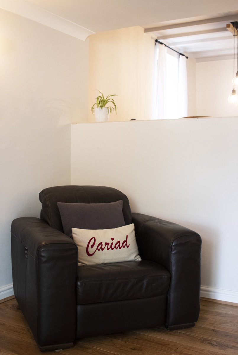 Drizzly days are for cosying up by the log burner in the lounge. Your stay includes a basket of logs and if you need a top up, just ask! 🪵 

The lounge also has a wide screen TV, WiFi, books and reading material and a sound system with aux cable for the perfect day in.