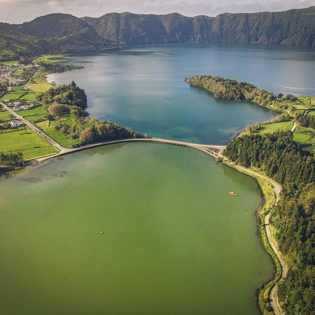 AzoresWhatElse's tweet photo. Photo by @pm.ph0t0s 💙💚
.
#shooters_pt #tripeportugues #capture_pt #aminhavisao #fugadoviajante #igersportugal #portugalcomefeitos #bomregisto #topportophotos #p3top #talentoportuguespt #focus_pt #weshareportugal #rotaportugal #allinshooters #fujifilmxpt #fujifilm #fujifilmx… https://t.co/yPrhGztZEp