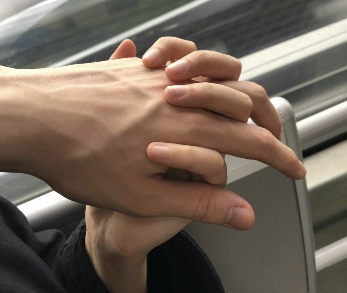 itfeelquotes's tweet photo. อยากมีแฟนมือใหญ่ๆ 
เหมือนจับอุ้งเท้าหมี 🐻 https://t.co/f6WPJu8fIr