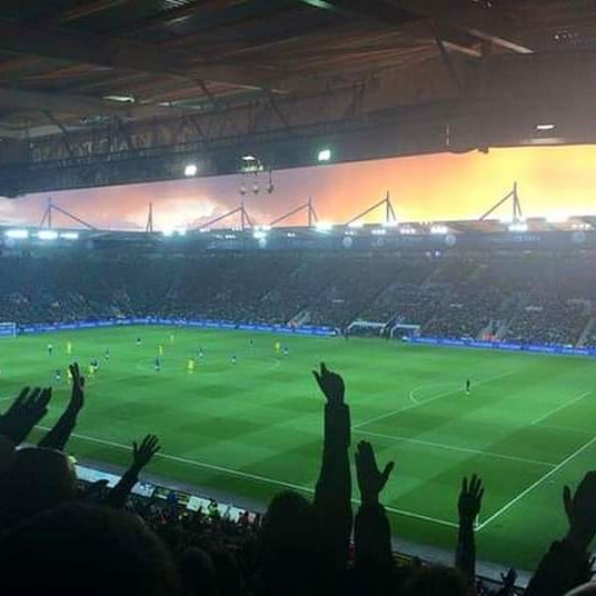 GRODSTER's tweet photo. Headed to my second home for the first time in 440 days, see you very soon beautiful KP Stadium 😍 Oh how I've missed you!! 💙🦊💙 #LCFC #KPStadium #LEITOT #Excited https://t.co/PyRmnSOhZ0