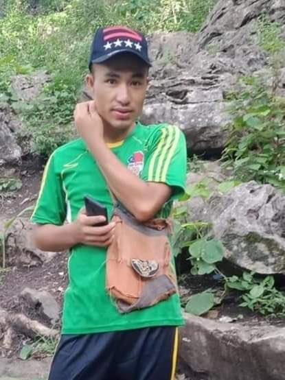 maycrown15's tweet photo. #SouthernShanState #Mobye(#Mongpai):
🕊Min Aung, a member of PDF died from exsanguination. He was shot at his thigh during today’s clashes with Junta troops &amp; 
• other 5 PDF members injured. 
@aapp_burma @shafiur @TostevinM @poppymcp 
#May23Coup 
#WhatsHappeningInMyanmar https://t.co/T4P7WB8V93
