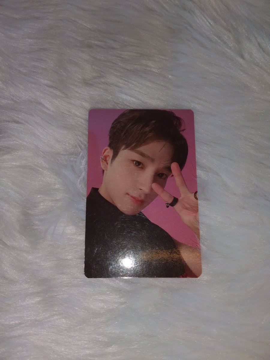 iiridescentstar's tweet photo. โผ #IRDSC 4th Weekend Sale โผ
#TBZ Official Photocard
๐ท Php 100
โ Ready to ship
โ 1 week reservation
๐ Comment mine โ https://t.co/u6ysTzArh0