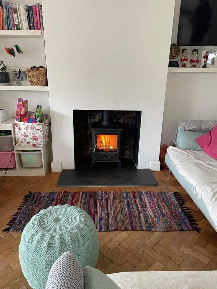 <a href="/Stovesworldltd/">EcoStoves2022</a> <a href="/eurostove/">Eurostove Ltd</a> <a href="/specflue/">Specflue</a> - Hetas Installation completed in #Cardiff  #multifuel  #ecodesign2022 #Castiron #Stovesworld #Flame #Hetas