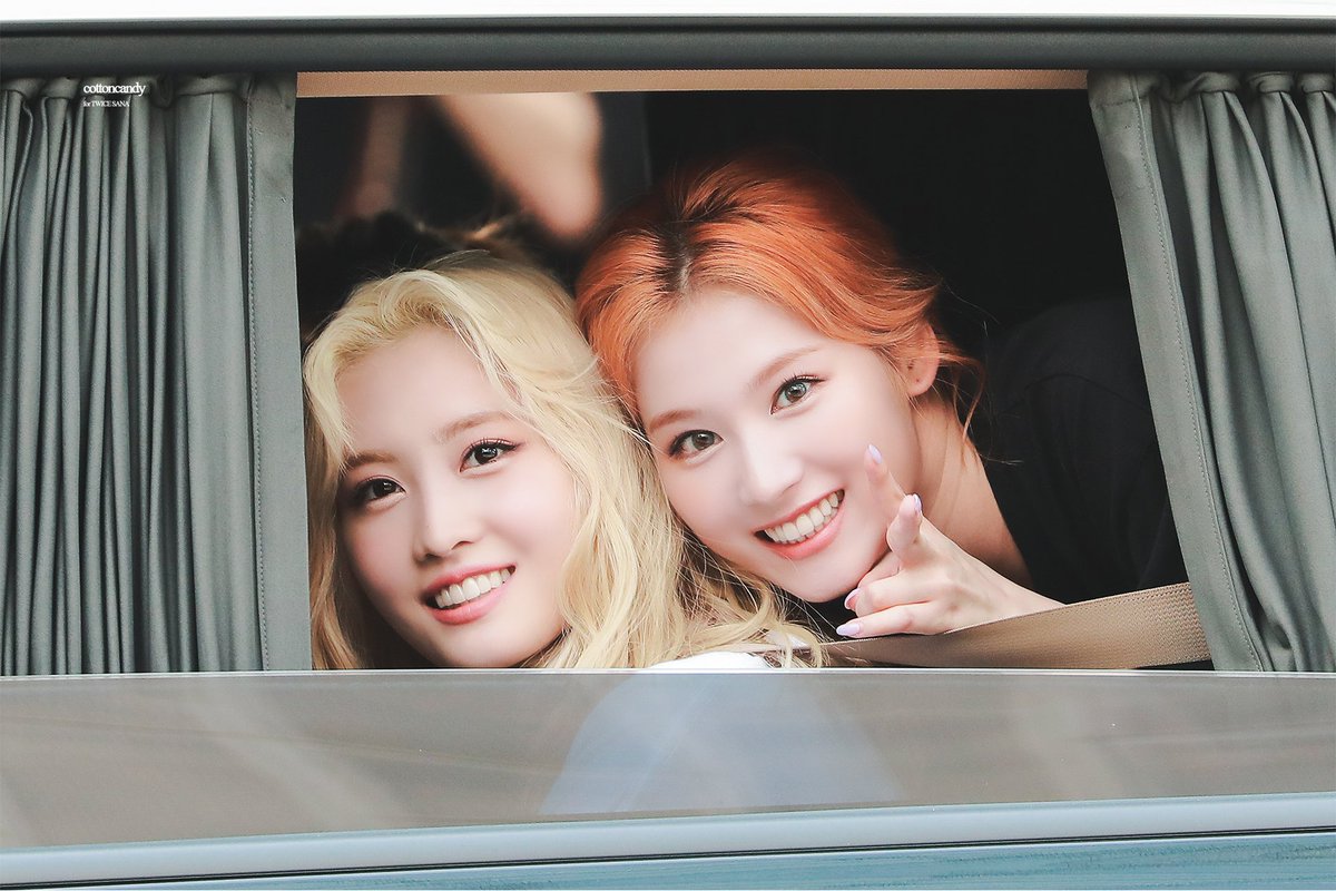 sanapen_haakun's tweet photo. We love TWICE!
I love TWICE too!!!!

I nominate TWICE 
#Whosfan_1st_Anniversary 
#후즈팬_1주년_축하해 #Whosfan_with_TWICE
#TWICE #트와이스 https://t.co/6sepBy1MuQ
