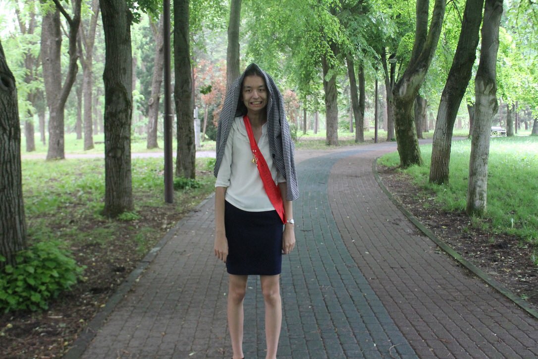 M920492311's tweet photo. Наверное ,  нужно вздохнуть с облегчением и сказать «фух я оттрубила эти 11 лет» , но это немного позже , а пока всё , что я могу это пожелать себе удачи и терпения . Всё получится. https://t.co/TTnO6rOY37