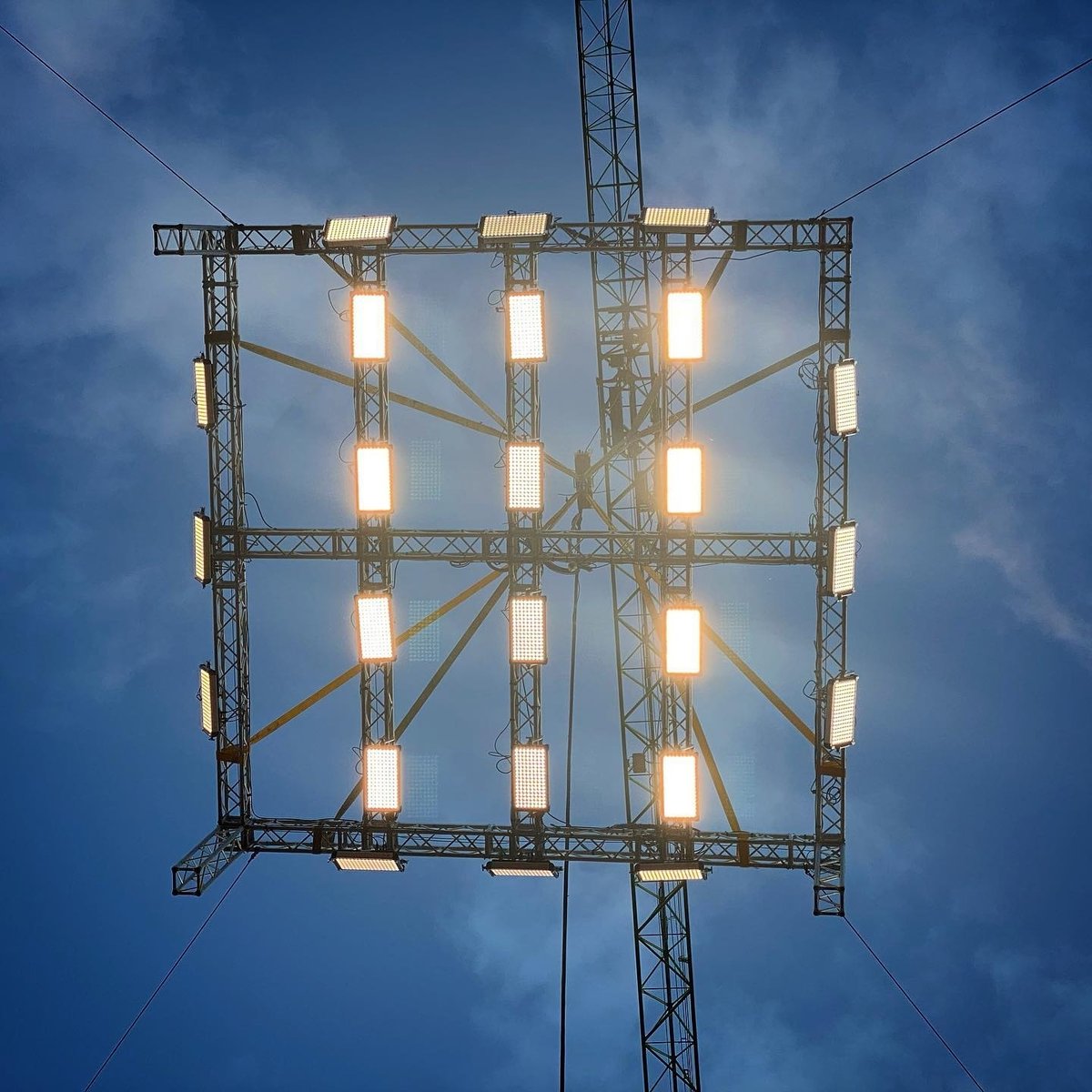 The great <a href="/creamsourceled/">Creamsource</a> Vortex8 rigged by <a href="/sparkymart/">Martin</a>

. . . . . 
With LumenRadio, Bluetooth, WiFi and DMX, connectivity isn't an issue when you're flying high.⁠
⁠
📷 <a href="/sparkymart/">Martin</a>⁠
"Vortex IP rated and ready to go!"⁠
⁠

Get connected with the #Vortex8 👉
⁠
⁠
⁠