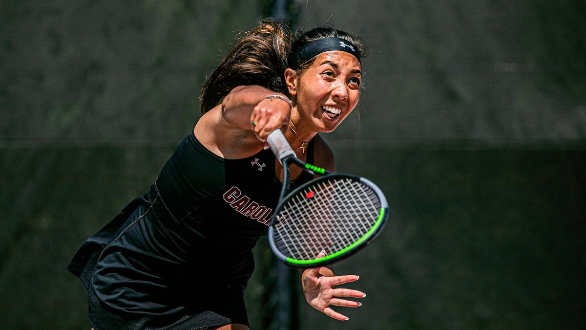 GamecockWTennis's tweet photo. On to the second round!

@MiaHorvit posts a 7⃣-5⃣, 6⃣-0⃣ victory in the #NCAATennis Singles Championship Round of 64 over VCU's Delgado to advance!

#Gamecocks 🐔 // 🎾 https://t.co/lO3e2Y9isT