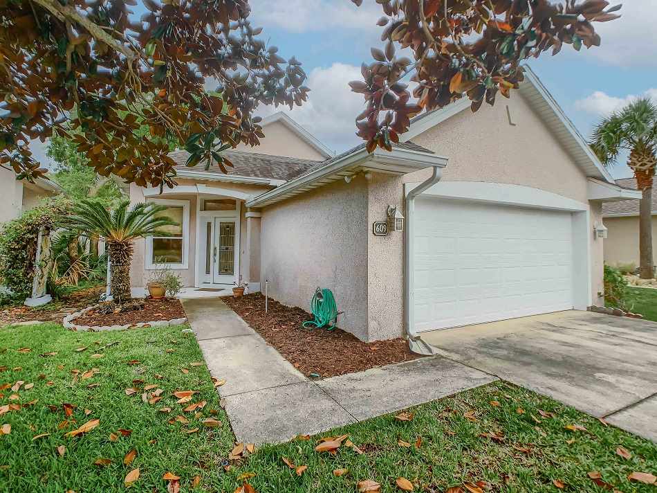 JaneMat99883657's tweet photo. Charming 3 BD/ 2 BA in Ponte Vedra Beach has a lot to offer. Call/text/DM me for info.  https://t.co/ToE0uZJtuS https://t.co/TU92Sh2R9E