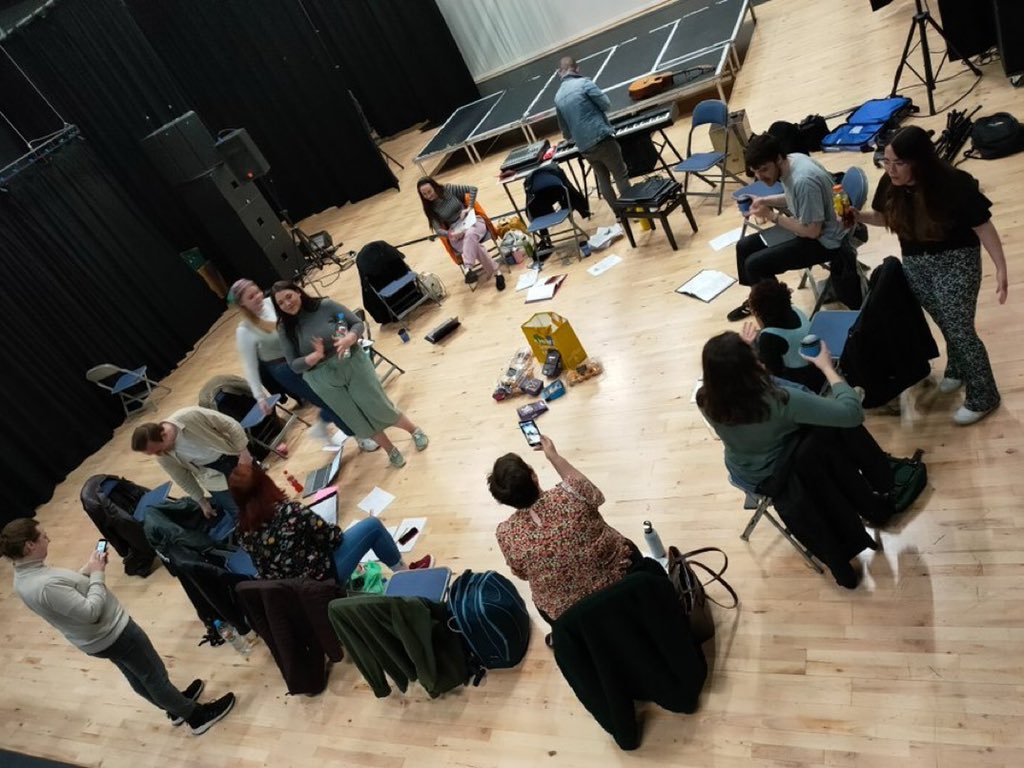 Elizabeth Chadwick tweet media