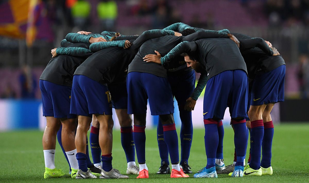 🏆Ronda 1/64 Copa VFO🏆

2. Gabri
8. Óscar 
10. Soki
11. Pau
15. Mere
18. Calei
19. Eloy
21. Víctor 
22. Juanma
99. Rubén 

#HastaElFinalVamosSky

 🕙 23:00h 🕙