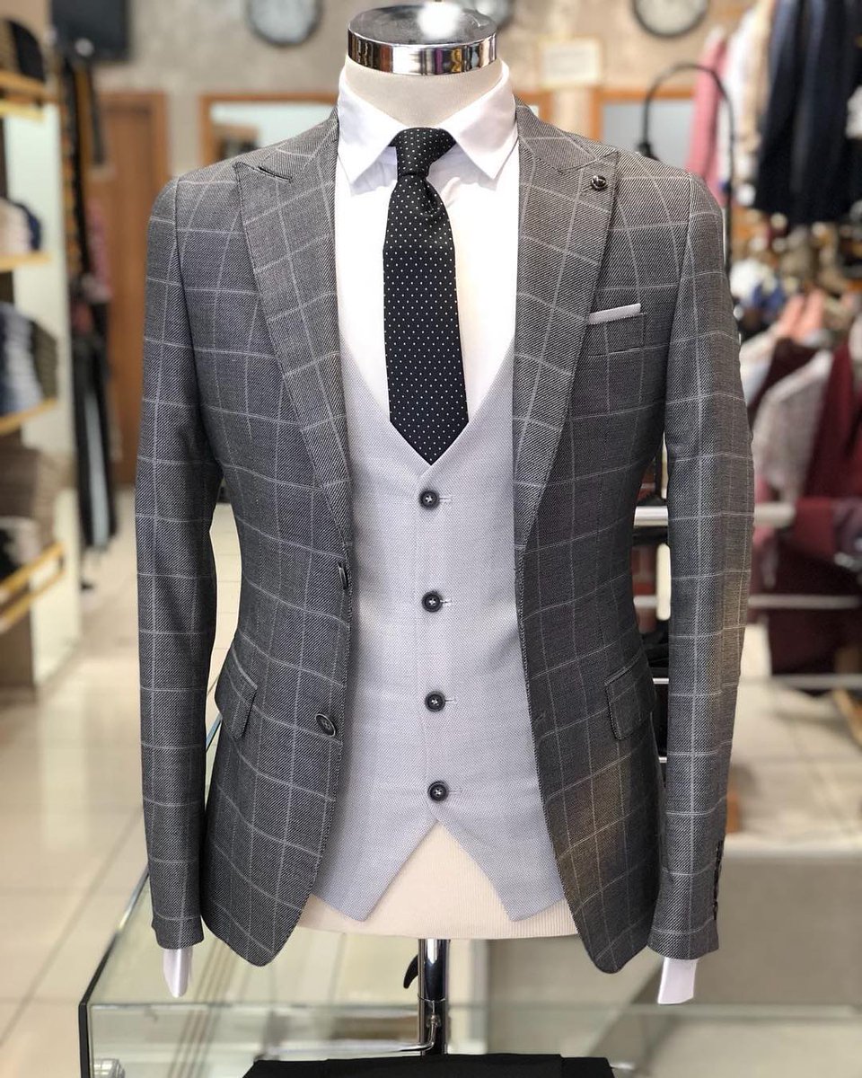 urbanbaze05's tweet photo. Yes!
#WearsThatSuitYou #UrbanBaze #menssuit #Suits #office #Lagos #Abuja #abujaplug #fashion #wesewtofit #Mensfashion #designedtofit #bespoke #completesuit https://t.co/G5hP0Ua2aJ